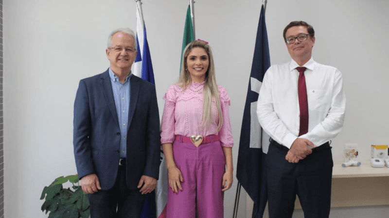 Assistência Social e Saúde recebem equipamentos apreendidos pela Receita federal
