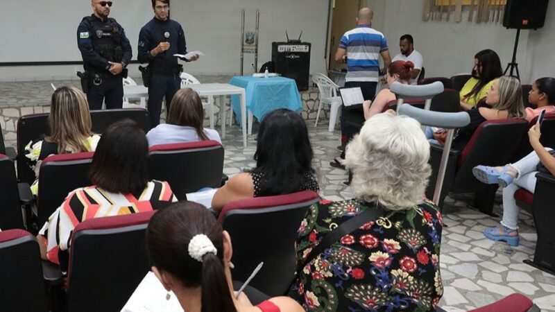 Botão de pânico: diretores de escolas fazem treinamento para utilizar o sistema