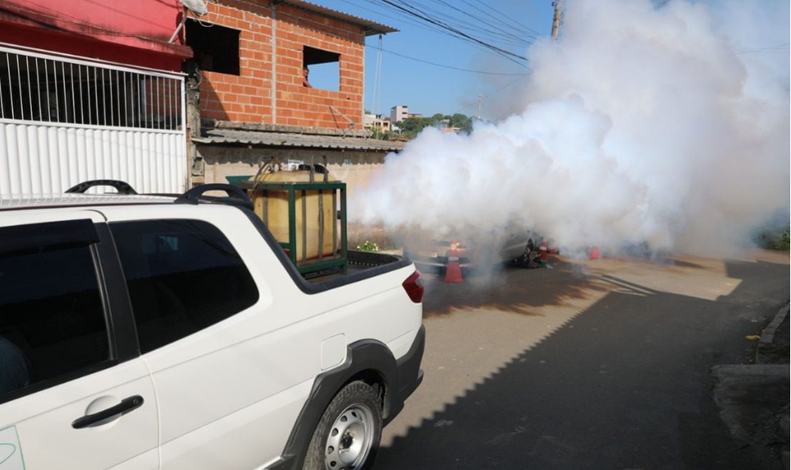 Fumacê visita 31 bairros de Cariacica nesta semana em ação contra mosquitos
