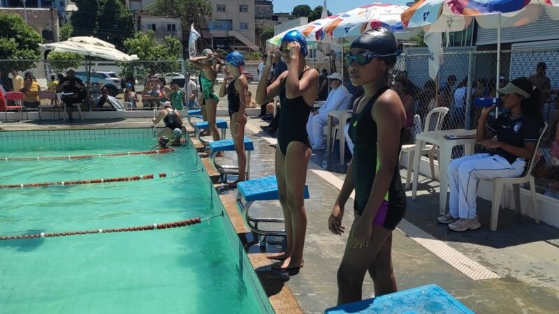 Sucesso Aquático: Alunos de Projeto Conquistam Medalhas em Campeonato de Natação em Guarapari neste Fim de Semana (18)