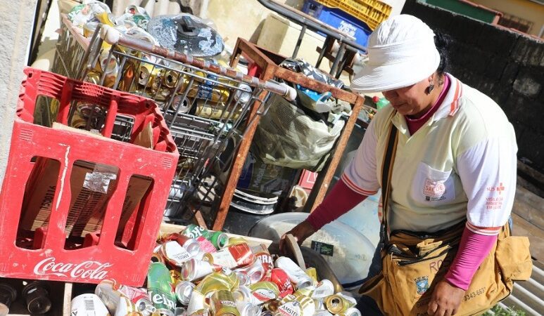 Prefeitura faz mutirão contra a dengue em Vila Independência nesta sexta (2)