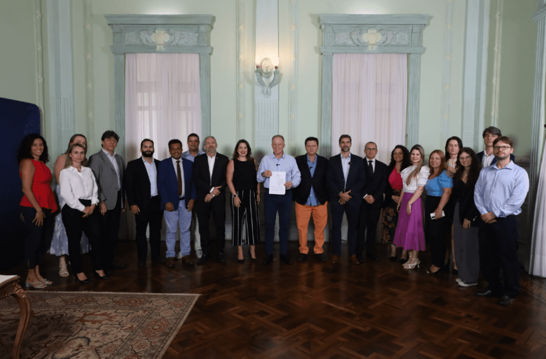 Parceria Prefeitura e Governo: assinado contrato para projeto e obras de Centro de Perícias em terreno doado pelo município