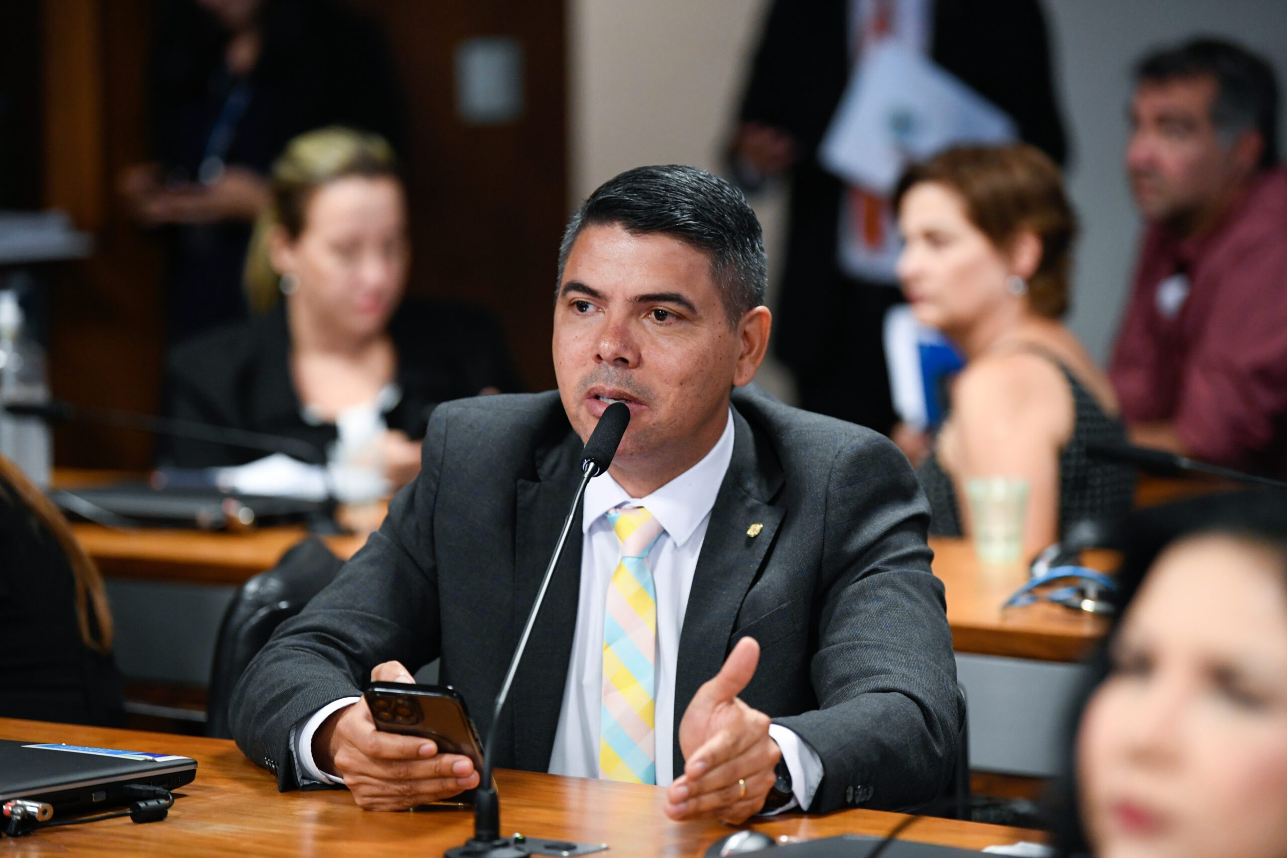 Messias Donato questiona nota técnica do Ministério da Saúde que autoriza aborto até os 09 meses de gestação