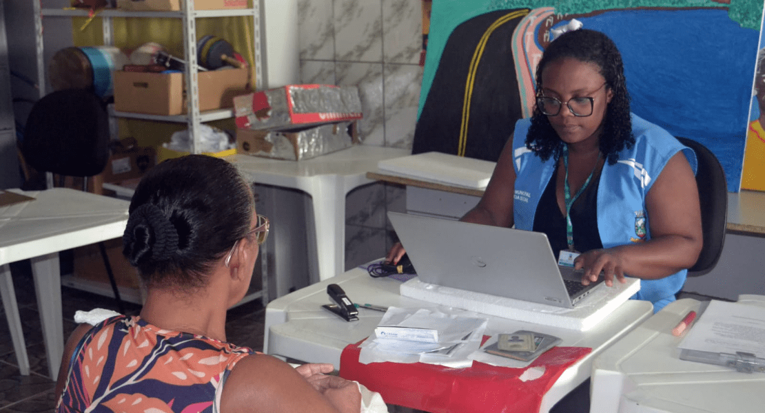 Famílias em vulnerabilidade são atendidas em mutirão do CadÚnico no Cras de Rio Marinho