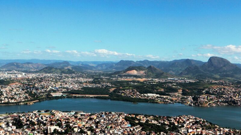 Moradores de Cariacica recebem escrituras prontas com facilidade na regularização fundiária