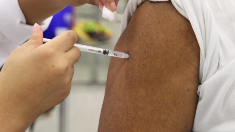 Cariacica promove Dia D da multivacinação em 11 pontos neste sábado (23)