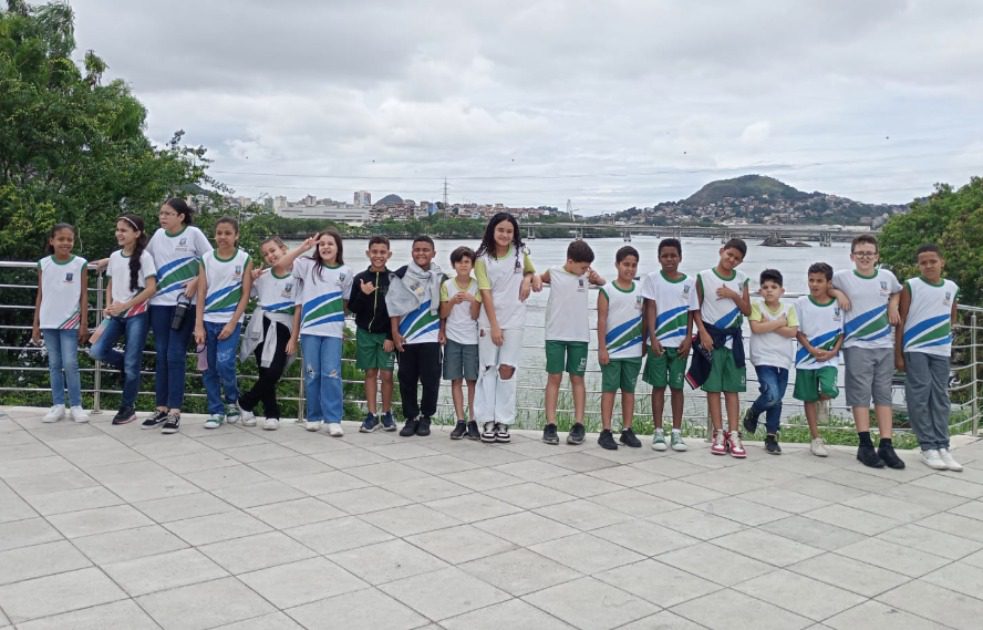 Turismo Pedagógico leva alunos da EMEF Jocarly Gomes Salles para passeio educativo