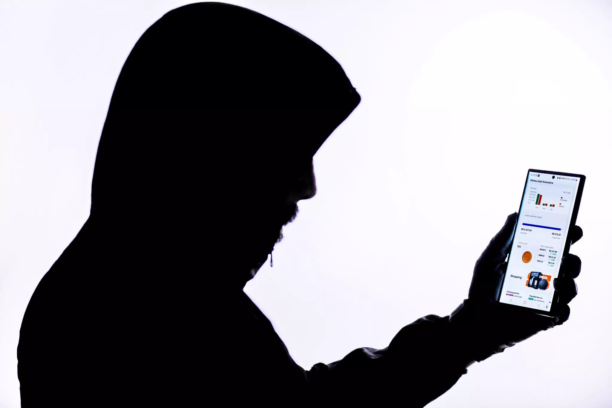 Fraudes no Pix: são mais de 390 mil notificações a cada mês, informa Banco Central