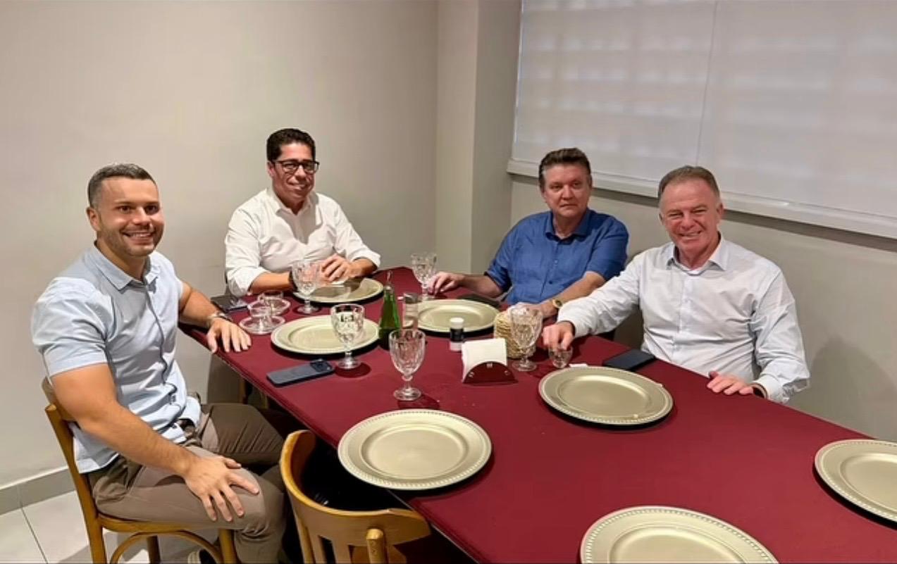 Almoço com governador reforça base política e sinaliza resposta estratégica no ES