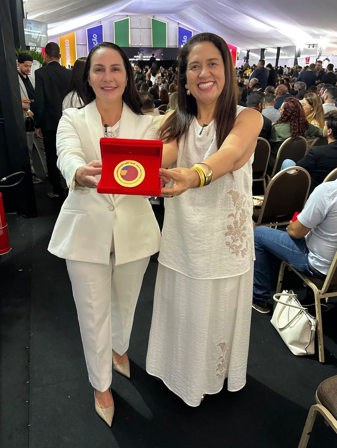 Gestão Euclério Sampaio consolida virada na educação e garante Selo Ouro nacional pelo segundo ano