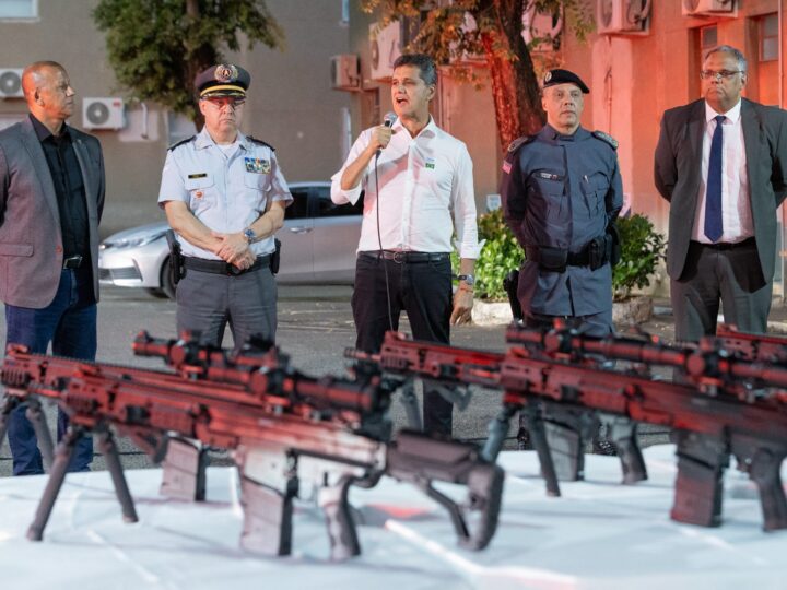 Estado fortalece segurança pública com novo lote de 1.039 fuzis e viaturas