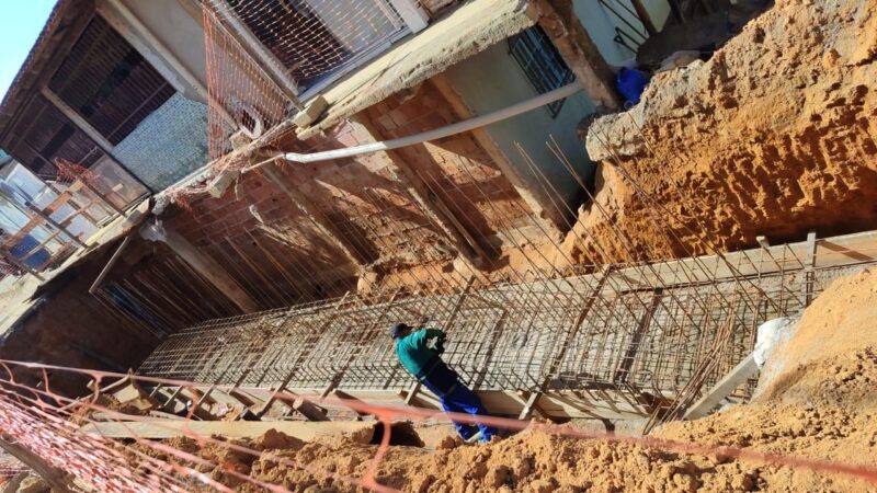 Secretaria executa intervenção para conter riscos e ampliar segurança em Flexal II