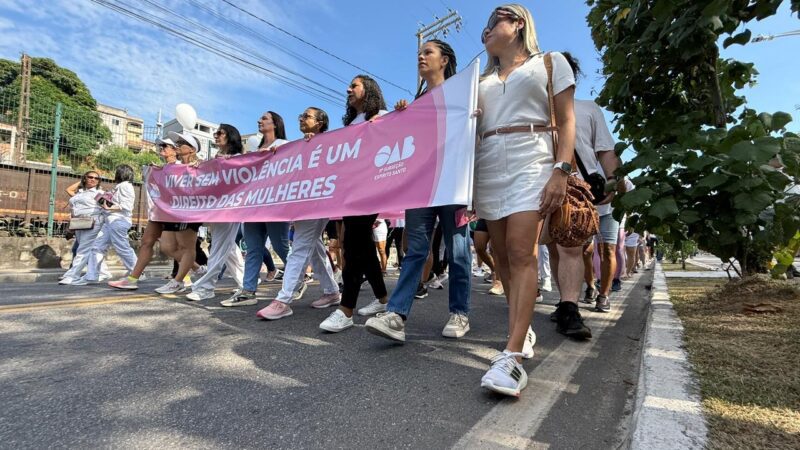 Caminhada contra o feminicídio marca manhã de domingo na Nova Orla