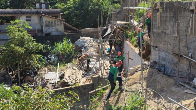 Obra de contenção avança em Porto Novo e reforça segurança e infraestrutura