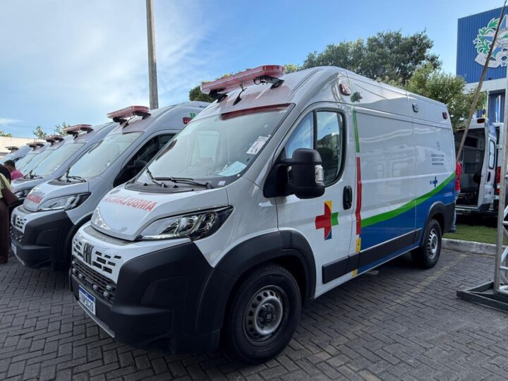 Cariacica ganha reforço na saúde com nova ambulância entregue pelo Estado