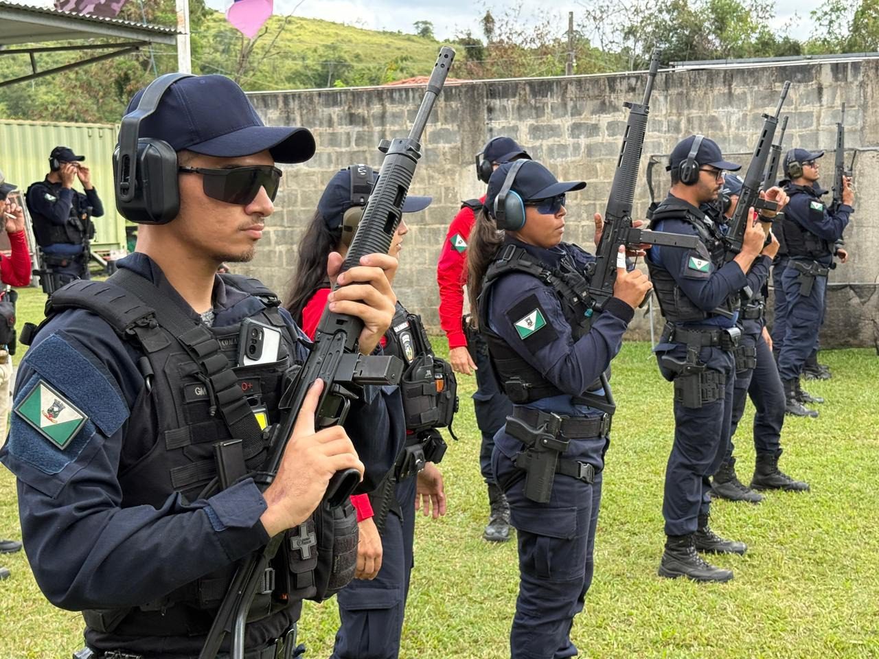 Cariacica investe em qualificação da Guarda Municipal com treinamento de armamento