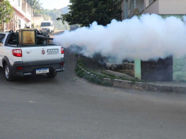 Carro fumacê passa por 24 bairros de Cariacica nesta semana; veja o cronograma