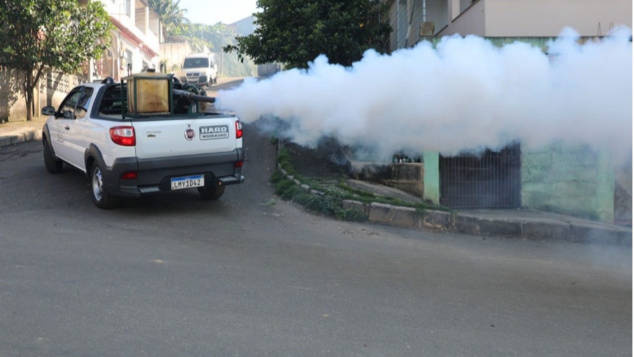 Carro fumacê passa por 24 bairros de Cariacica nesta semana; veja o cronograma