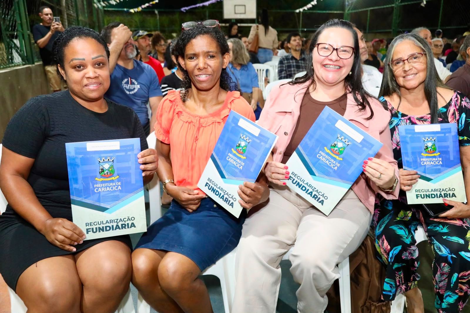 Regularização fundiária beneficia 285 famílias com entrega de escrituras em Nova Esperança