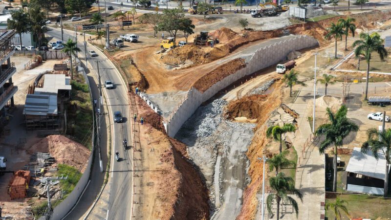 Obras em Alto Lage avançam com intervenções no mergulhão para construção de novo viaduto