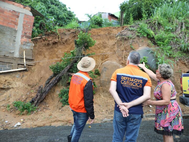 Cariacica orienta moradores sobre como identificar e denunciar obras irregulares