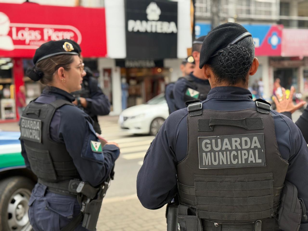 Patrulha da Mulher de Cariacica prende homem por ameaças contra ex-companheira