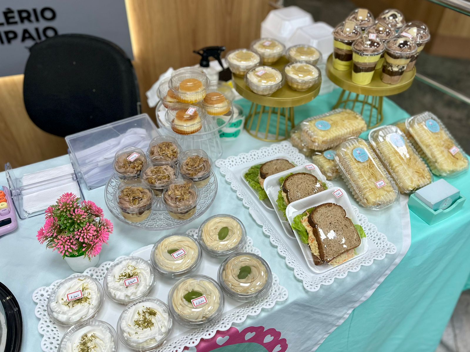 Feira da Mulher Empreendedora movimenta hall da Prefeitura até sexta-feira (4)