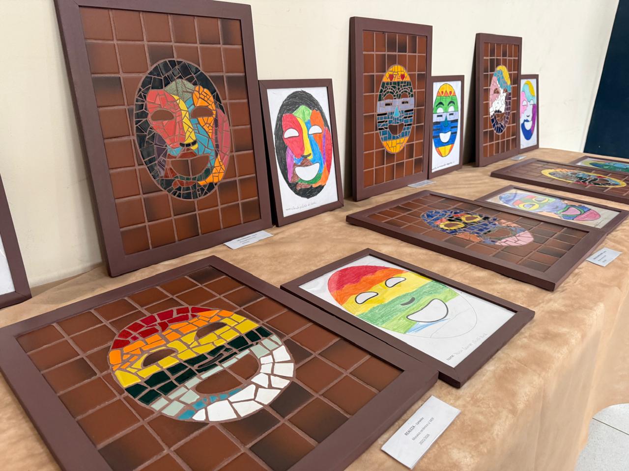 Exposição “Os Mascarados” chega à Biblioteca Pública de Vila Progresso nesta sexta (23)