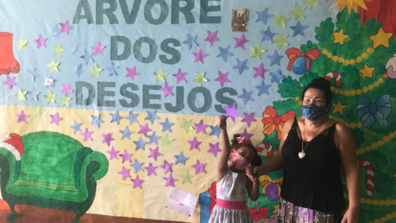 Escolas homenageiam alunos neste Natal