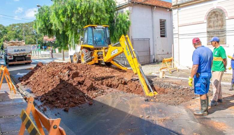 Galerias de Cariacica recebem limpeza