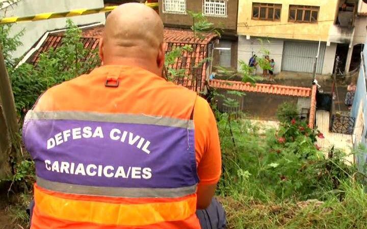 Defesa Civil de Cariacica realiza vistoria em vários bairros do município