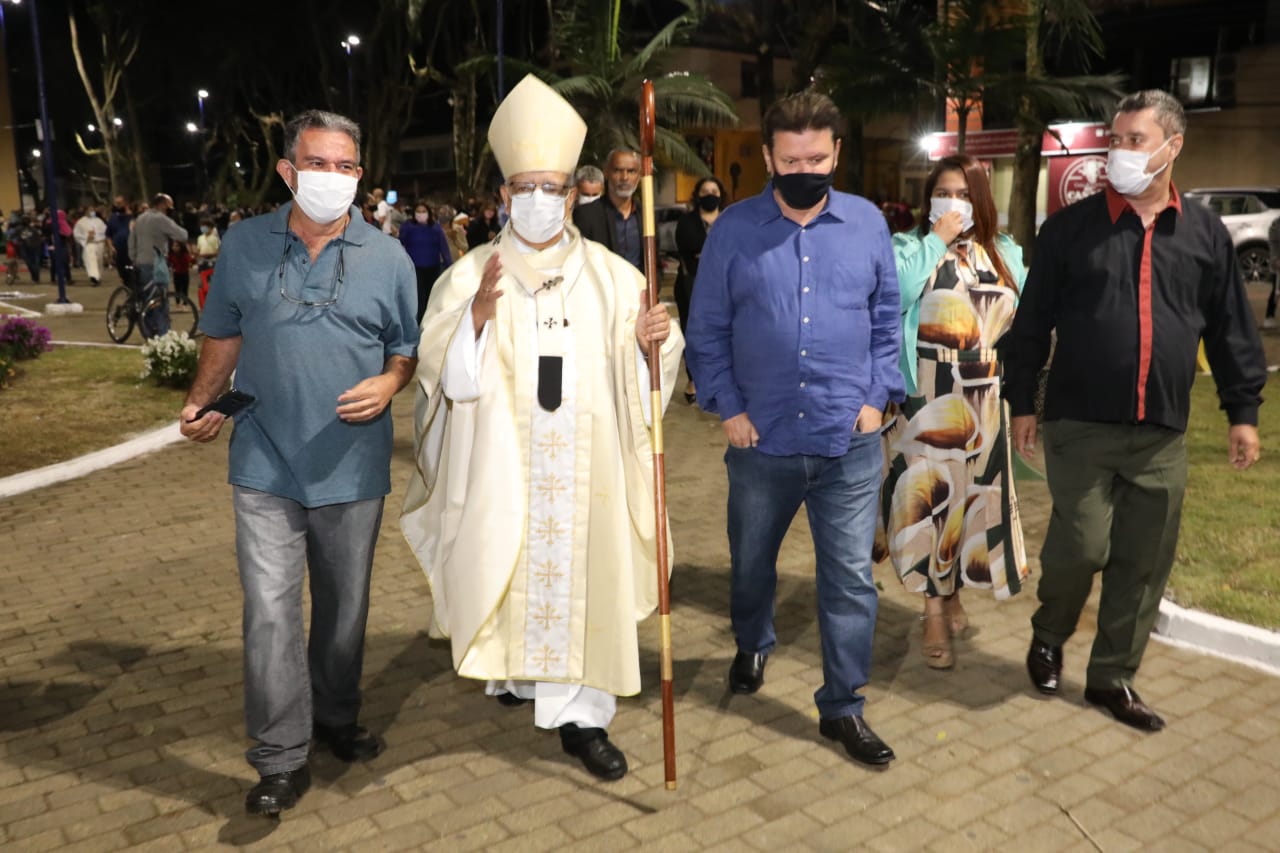 131 anos de Cariacica: município celebra aniversário e dia do padroeiro com missa presidida pelo arcebispo