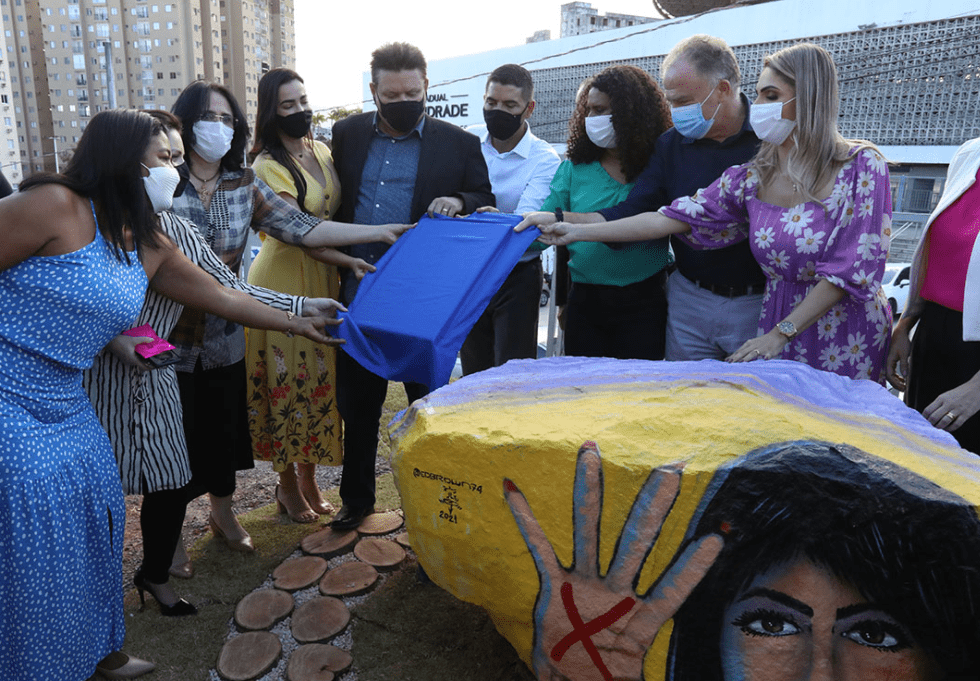 Lançamento da pedra fundamental da Casa da Mulher Brasileira é realizado em Cariacica