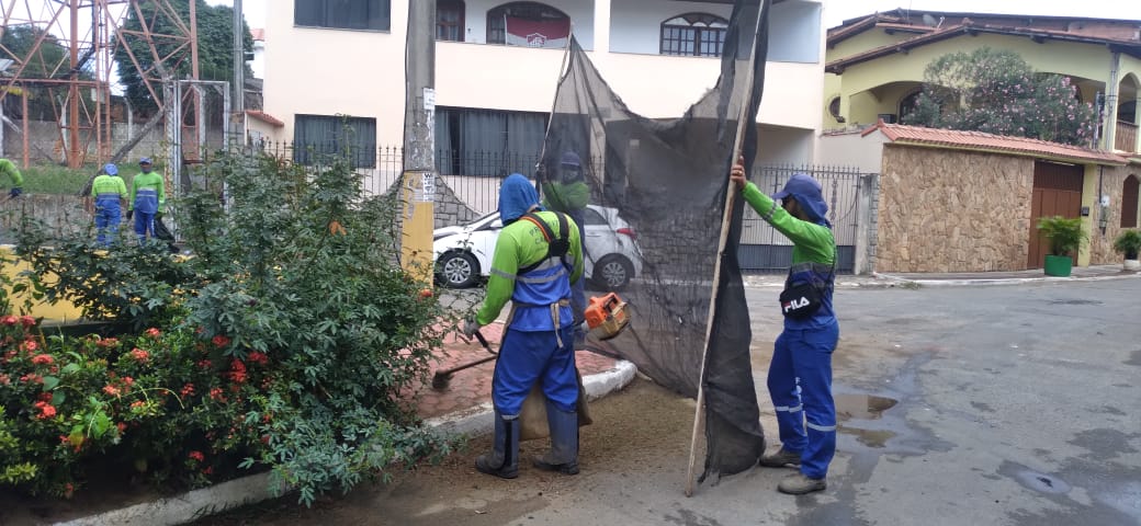 Secretaria de Serviços realiza serviços pelo município nesse domingo (1º)