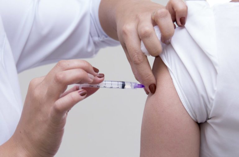 Gripe e Covid-19: Cariacica terá fim de semana com vacinação sem agendamento