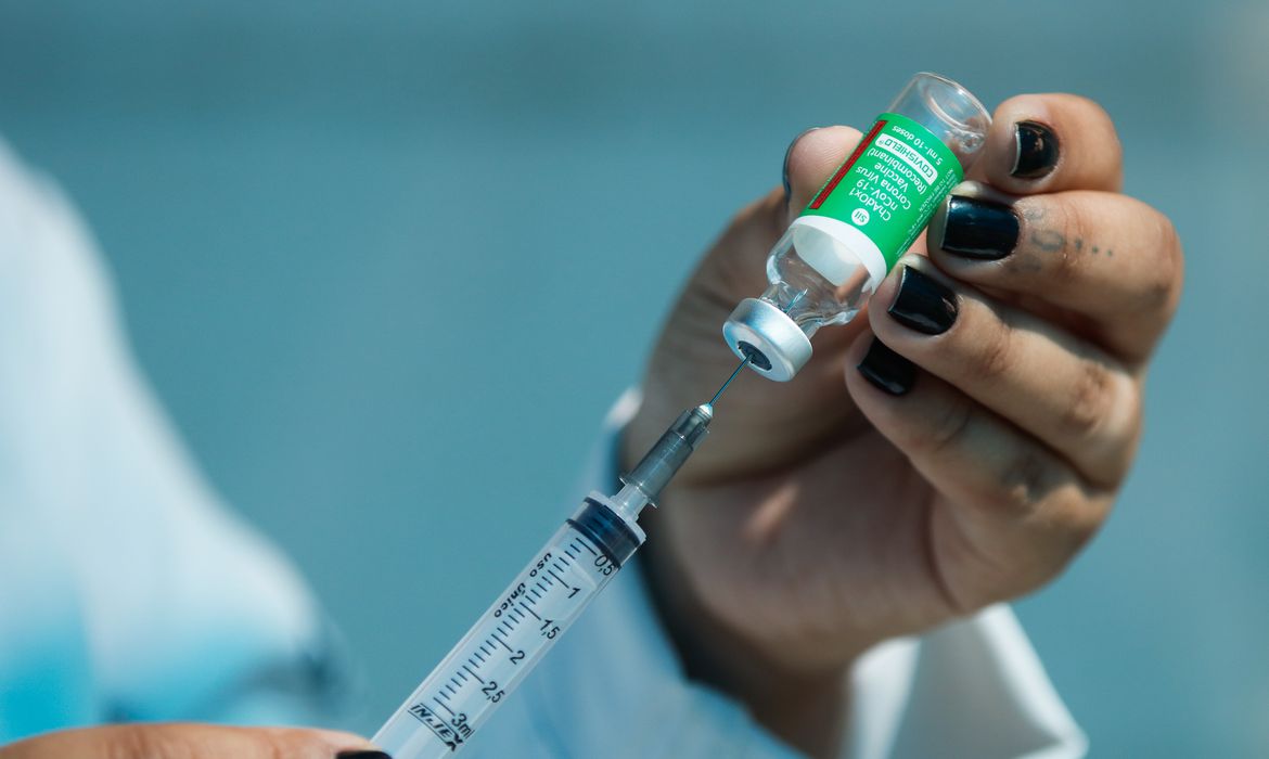 Cariacica terá postos de vacinação contra gripe e covid-19 no feriado