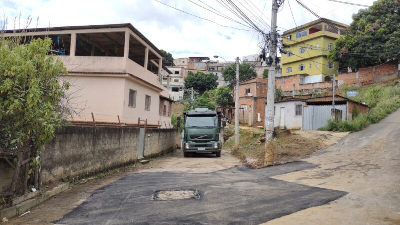 Secretaria de Serviços do município realiza ações de limpeza e manutenção em diversos bairros