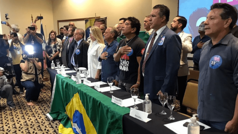 Evento para filiação de Manato lota auditório