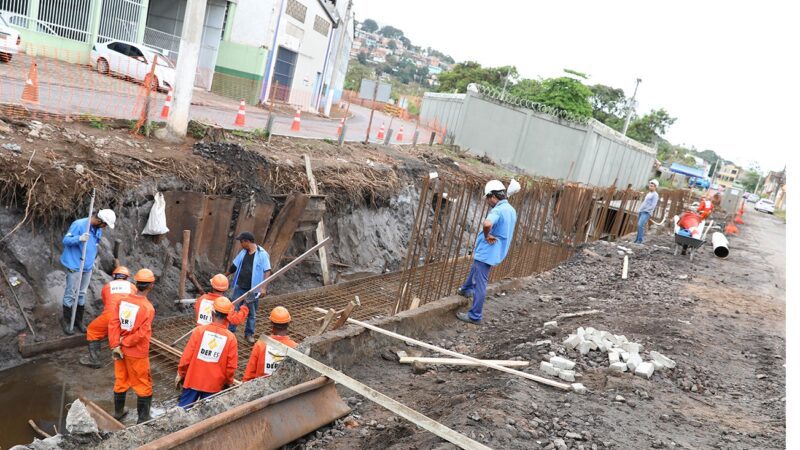 Reforma da Avenida América já começa com montagem da galeria