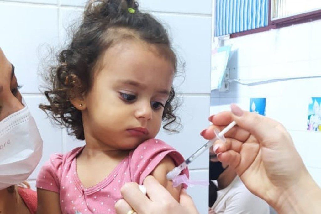 Campanha de vacinação poliomielite para crianças de 1 a 4 anos continua em Cariacica