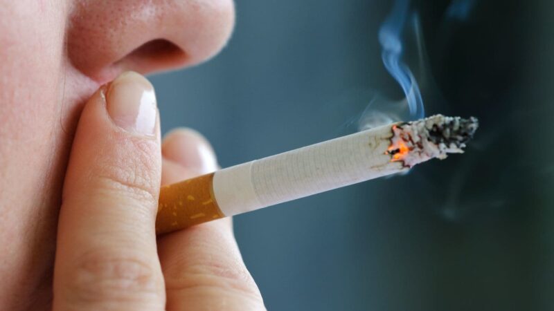 Alerta: quase 40% dos brasileiros fumantes consomem 11 ou mais cigarros ao dia