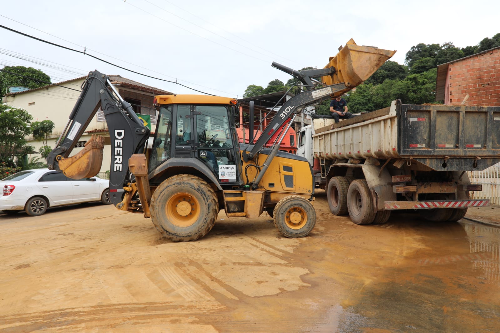 Semserv segue com a limpeza das áreas mais afetadas pelos alagamentos