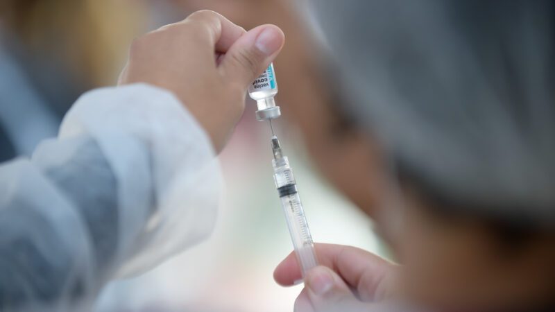 Vacinação sem agendamento está disponível para todos os públicos acima de 12 anos, em Cariacica