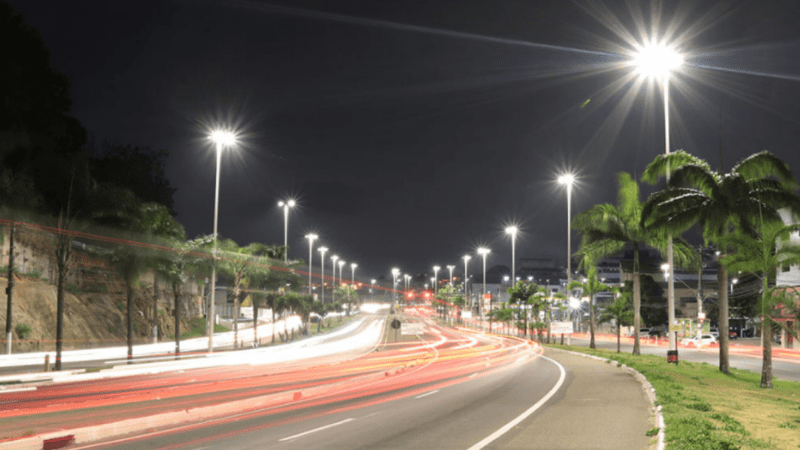 Iluminação pública gera economia de mais de R$ 900 mil à Prefeitura de Cariacica