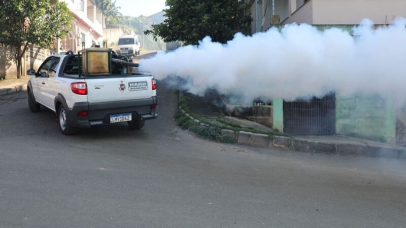 Carro fumacê circula em 26 bairros de Cariacica nesta semana