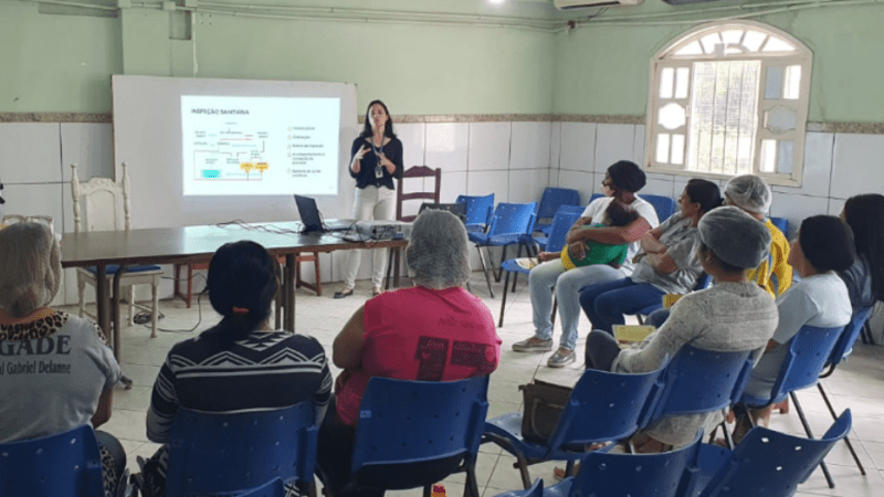 Vigilância Sanitária ensina boas práticas na manipulação dos alimentos em instituição social