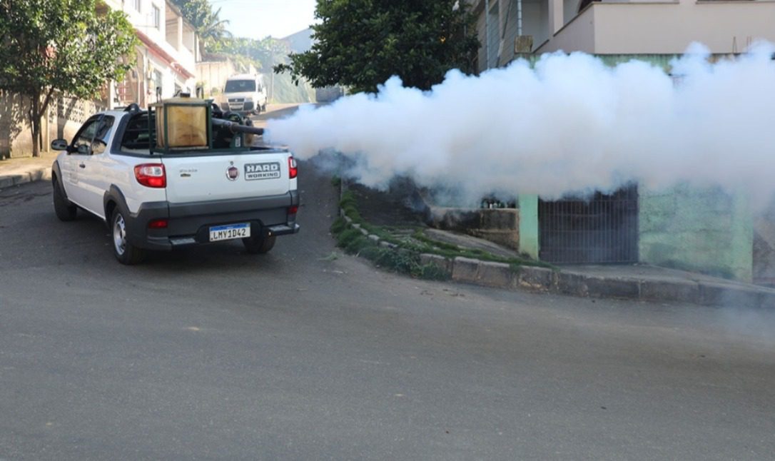 Fumacê é aplicado em 28 bairros de Cariacica nesta semana no combate à dengue