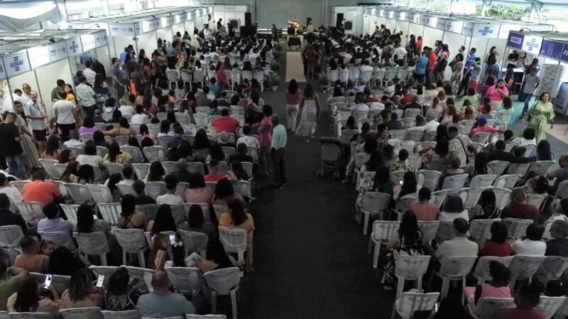 União Coletiva: 86 Casais Celebram Casamento Comunitário em Cariacica