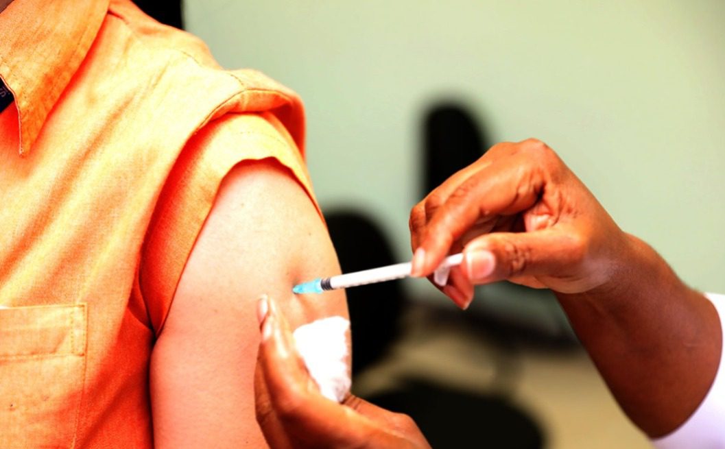 Vacinação sem agendamento: Fim de semana no Shopping Moxuara