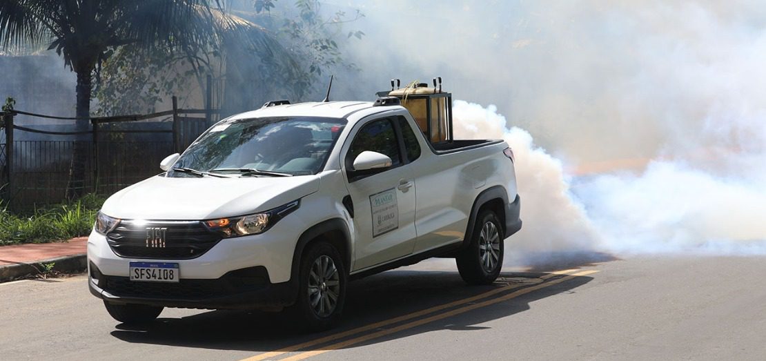 Combate ao Mosquito: Carro fumacê percorrerá 30 bairros de Cariacica até sexta-feira (20)
